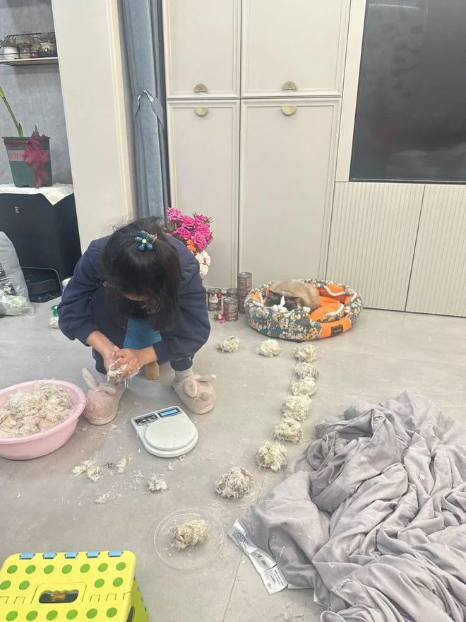 ”还是中年阿姨厉害立马变值钱了开元棋牌论“旧羽绒服的生命延续(图18)