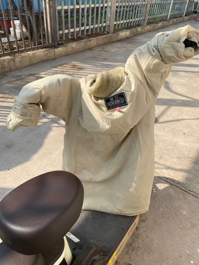 ”还是中年阿姨厉害立马变值钱了开元棋牌论“旧羽绒服的生命延续(图4)