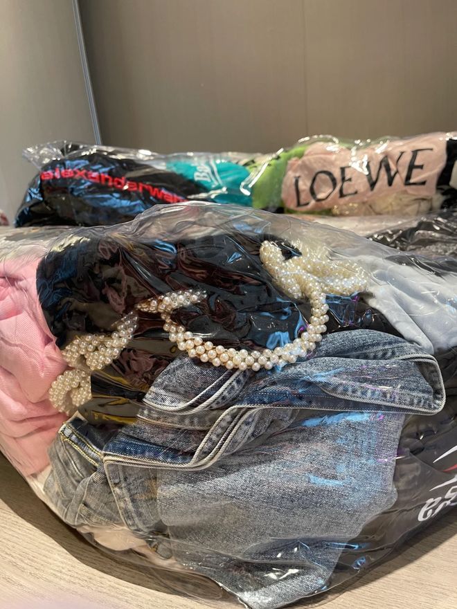 ”还是中年阿姨厉害立马变值钱了开元棋牌论“旧羽绒服的生命延续(图25)